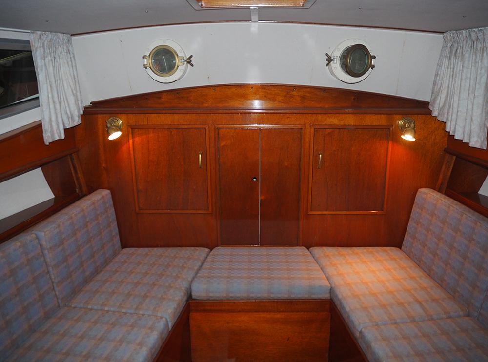 Fore ship, Accommodation